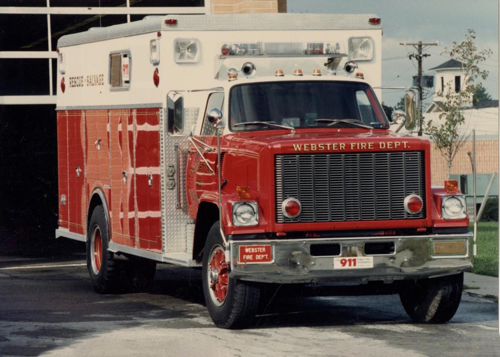 1978 Saulsbury  Rescue 108